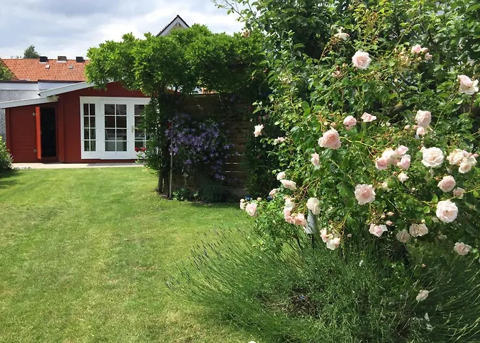Ferienwohnung 3-Zimmer, 58 qm mit Garten, zum Strand 300 m mit Komfort-Ausstattung Timmendorfer Strand